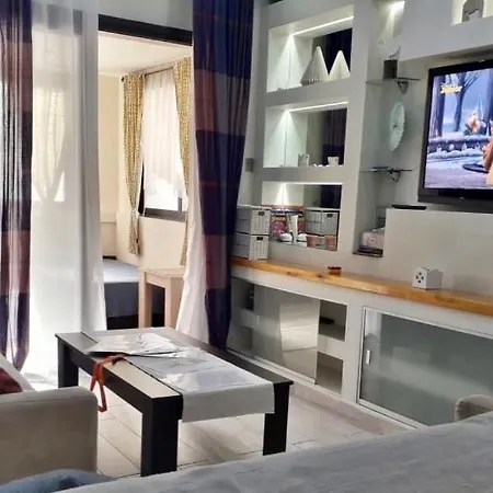 דירה Garden Flat לרנקה