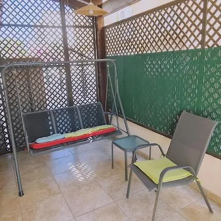 Garden Flat דירה *