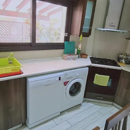 Garden Flat *